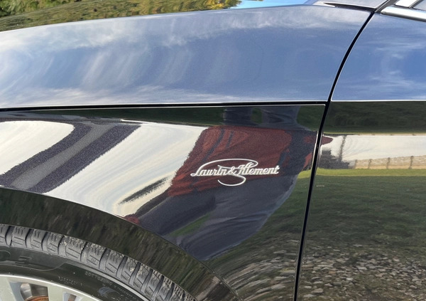 Skoda Superb cena 139900 przebieg: 98000, rok produkcji 2019 z Boguszów-Gorce małe 781